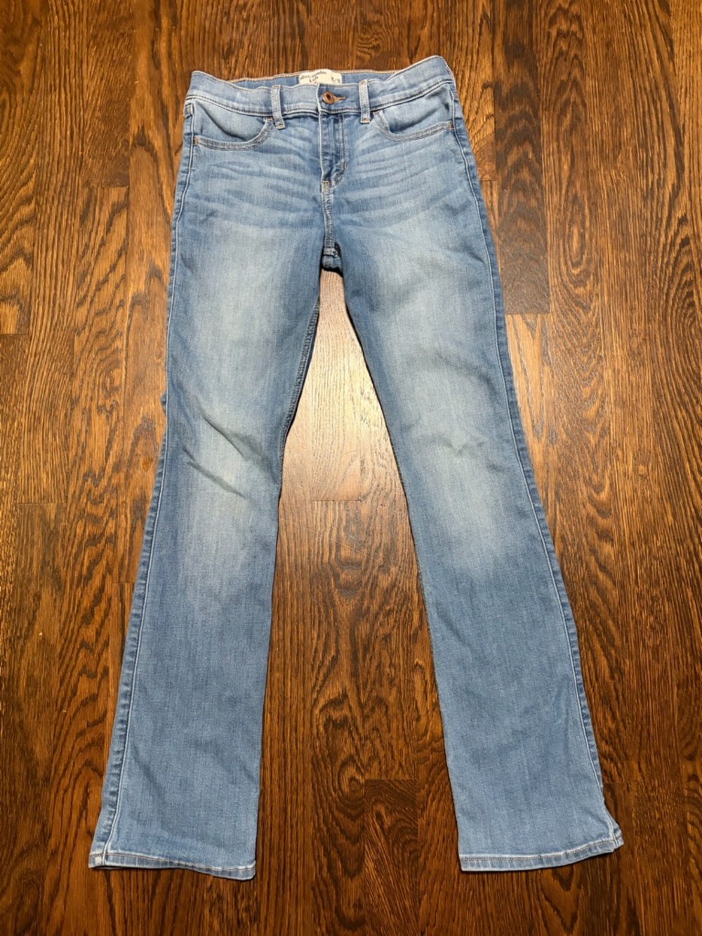 abercrombie kids medium blue denim jeans